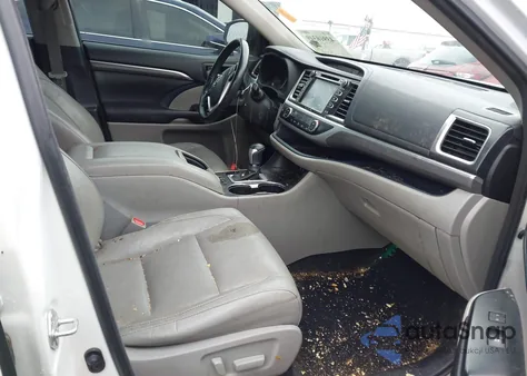 2017 Toyota Highlander Limited Platinum from USA, damaged, VIN 5TDDZRFH6HS465772